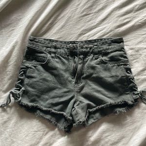 High rise Billabong shorts with tie side